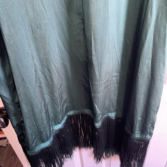 ELOQUII satin kimono - Picture 6 of 6